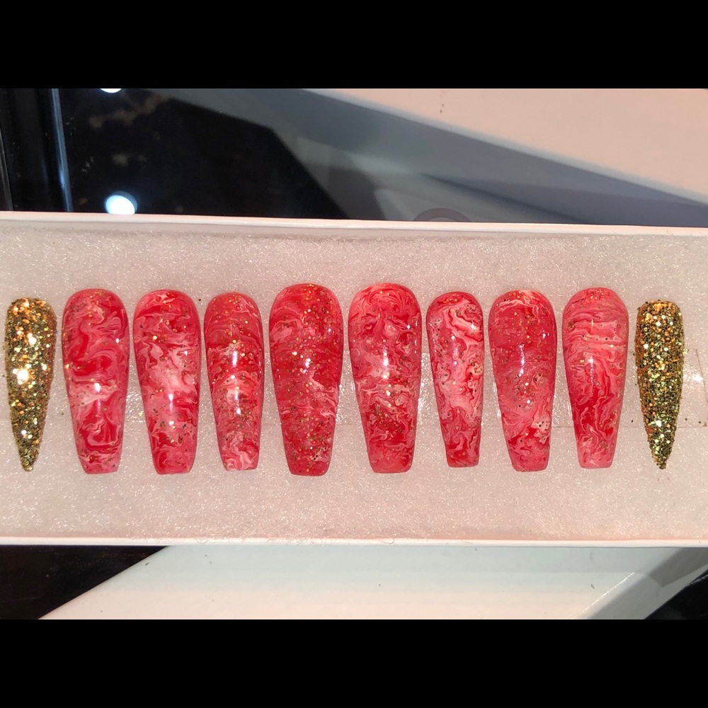 ✨Press-on Nails by Hailz Slayz Nailz ✨